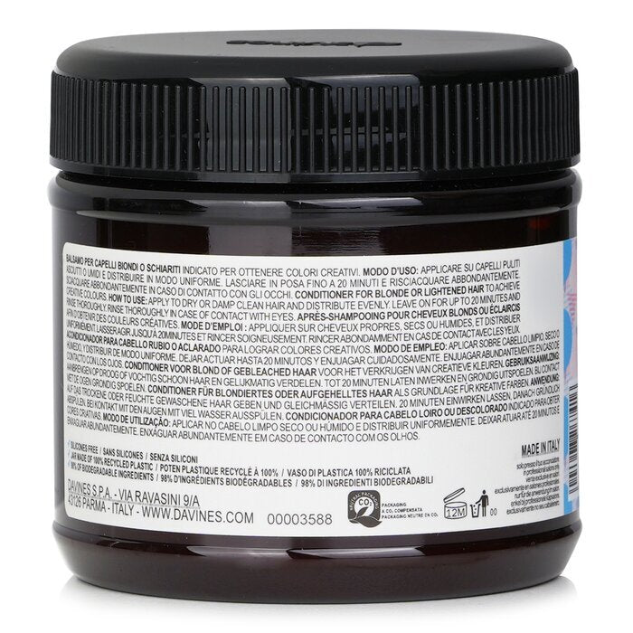 Davines Alchemic Creative Conditioner - # Marine Blue (voor blond en gebleekt haar) 250 ml/8,84 oz