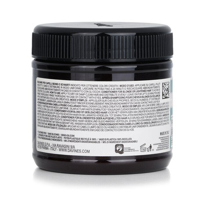 Davines Alchemic Creative Conditioner - # Teal (voor blond en gebleekt haar) 250 ml/8,84 oz